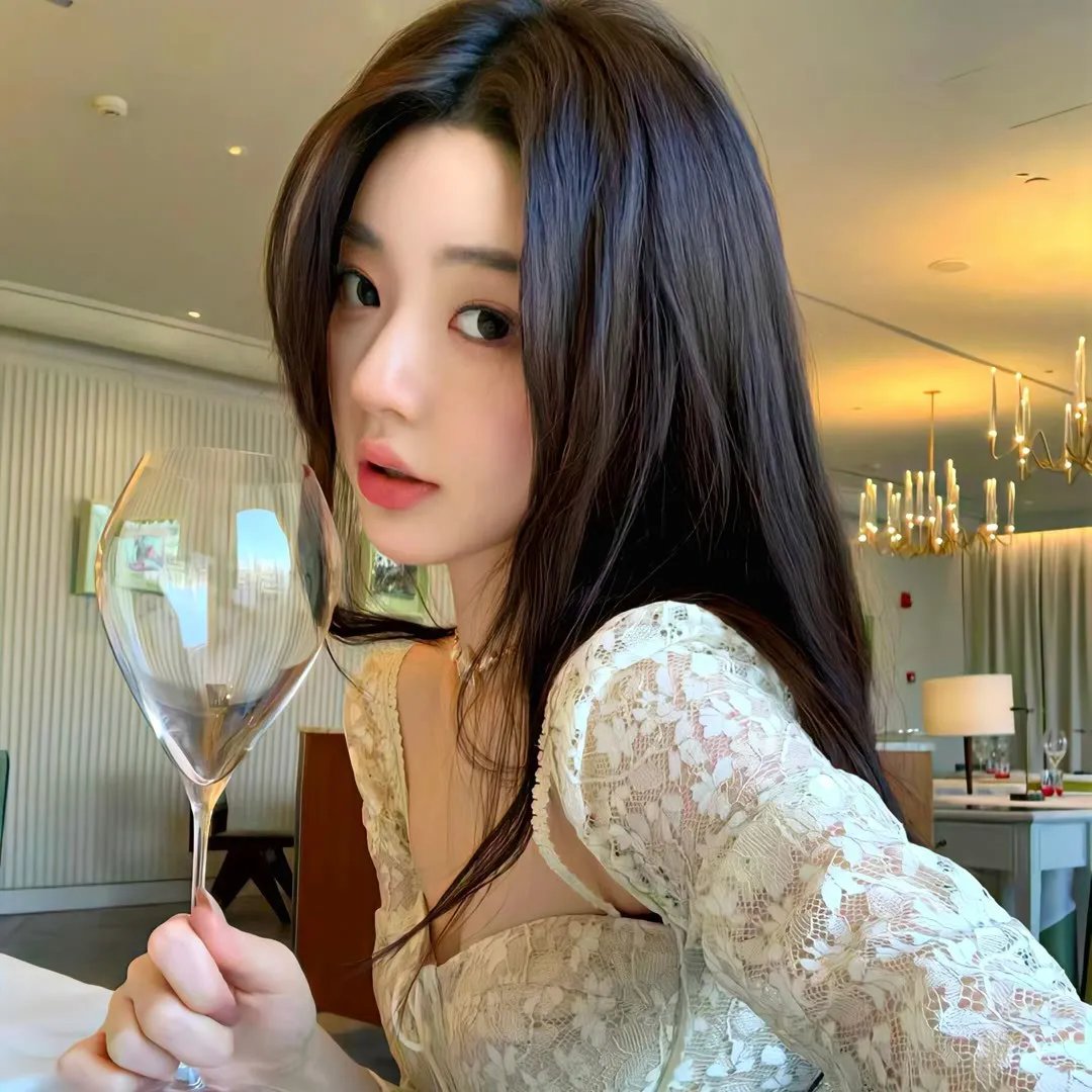 10号舱里的女人